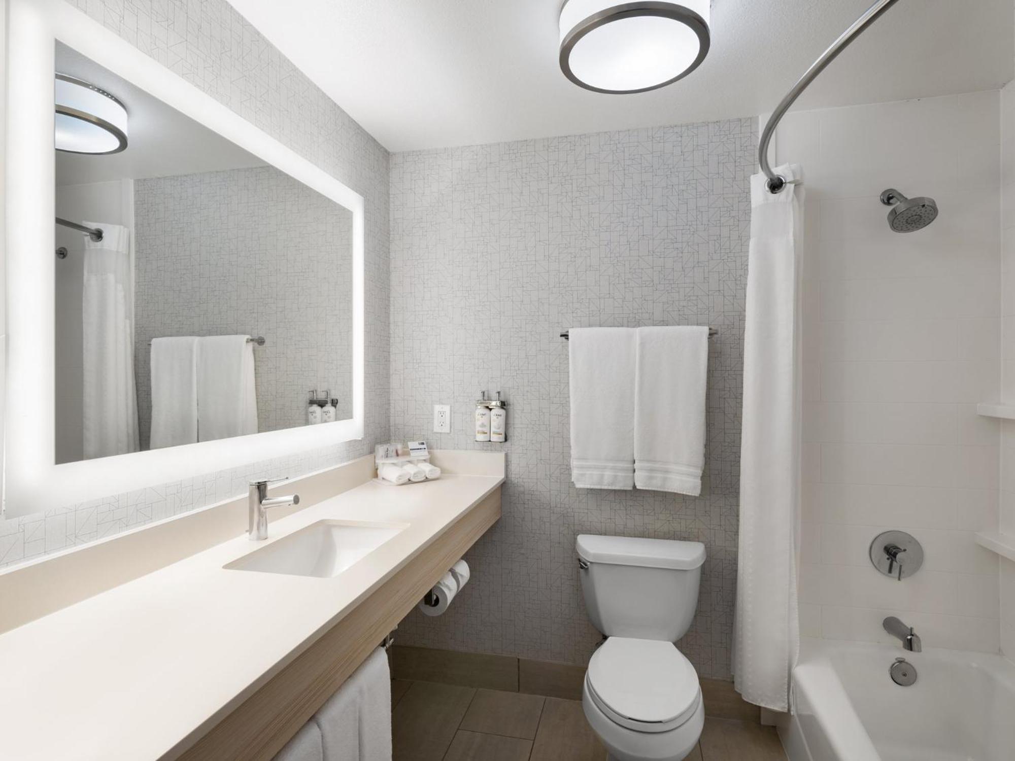 Holiday Inn Express Fort Bragg By Ihg Exteriér fotografie
