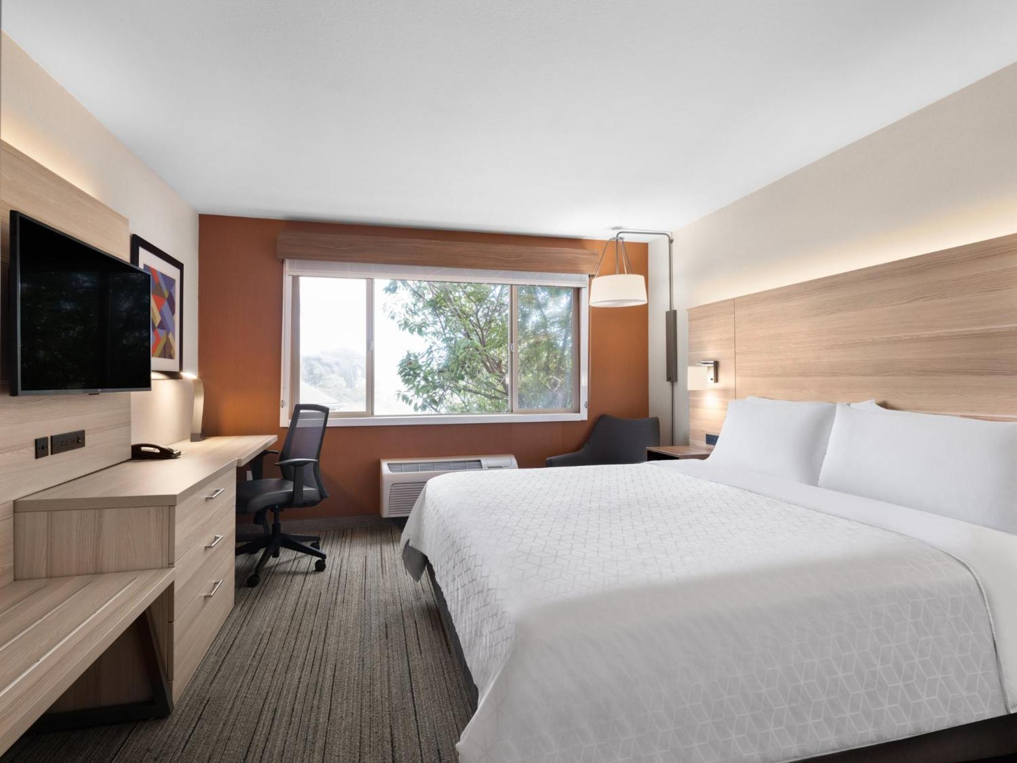 Holiday Inn Express Fort Bragg By Ihg Exteriér fotografie