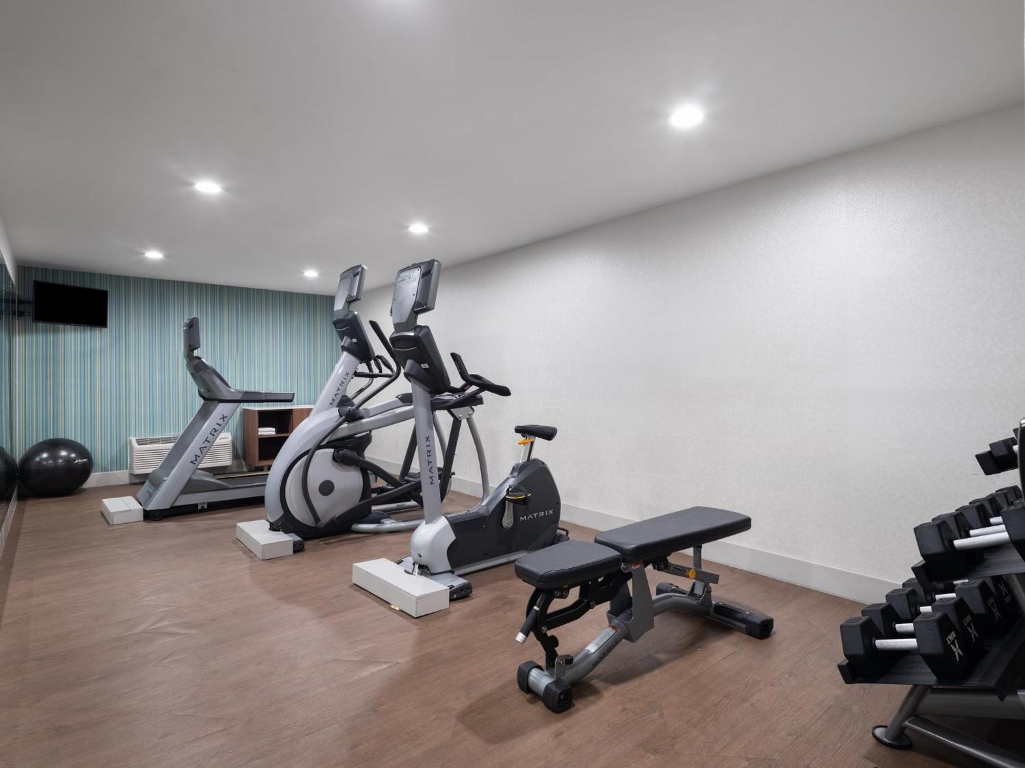 Holiday Inn Express Fort Bragg By Ihg Exteriér fotografie