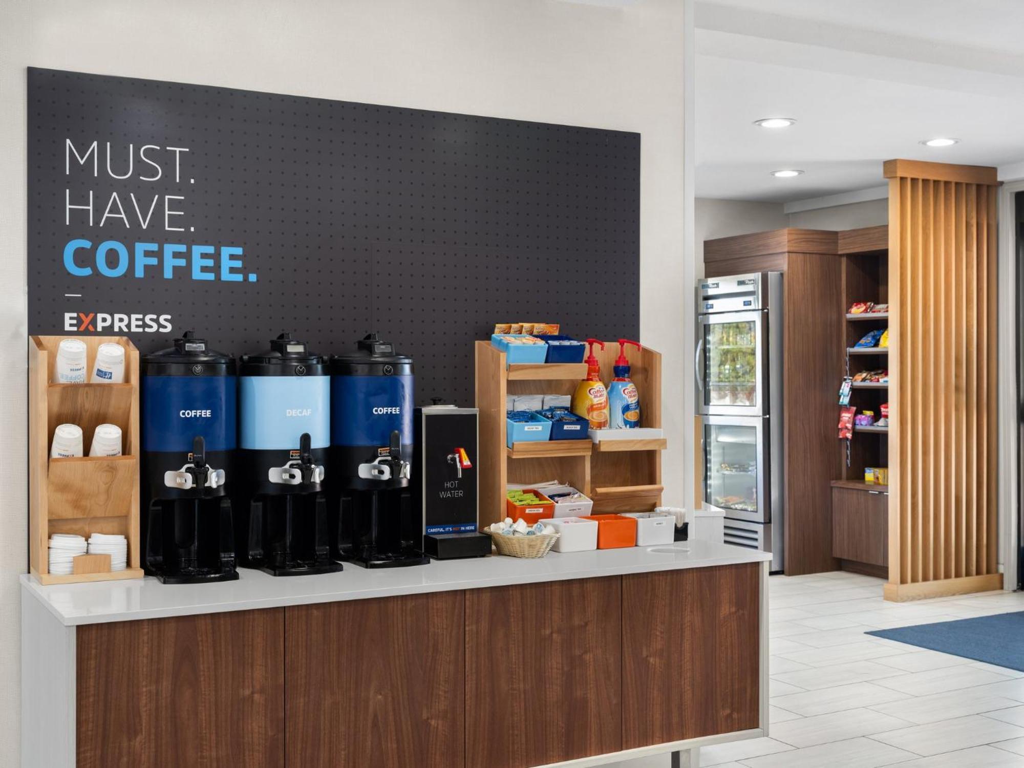 Holiday Inn Express Fort Bragg By Ihg Exteriér fotografie